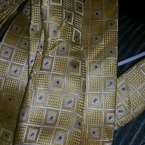 Stains on tie purchased